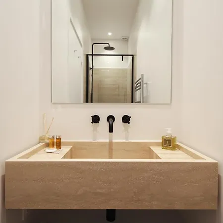 Modern 3bdr/3bth - Louvre Museum/tuileries *