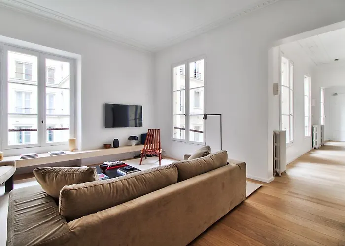 Modern 3bdr/3bth - Louvre Museum/tuileries *