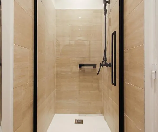 Modern 3bdr/3bth - Louvre Museum/tuileries *