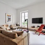 Modern 3bdr/3bth - Louvre Museum/tuileries *